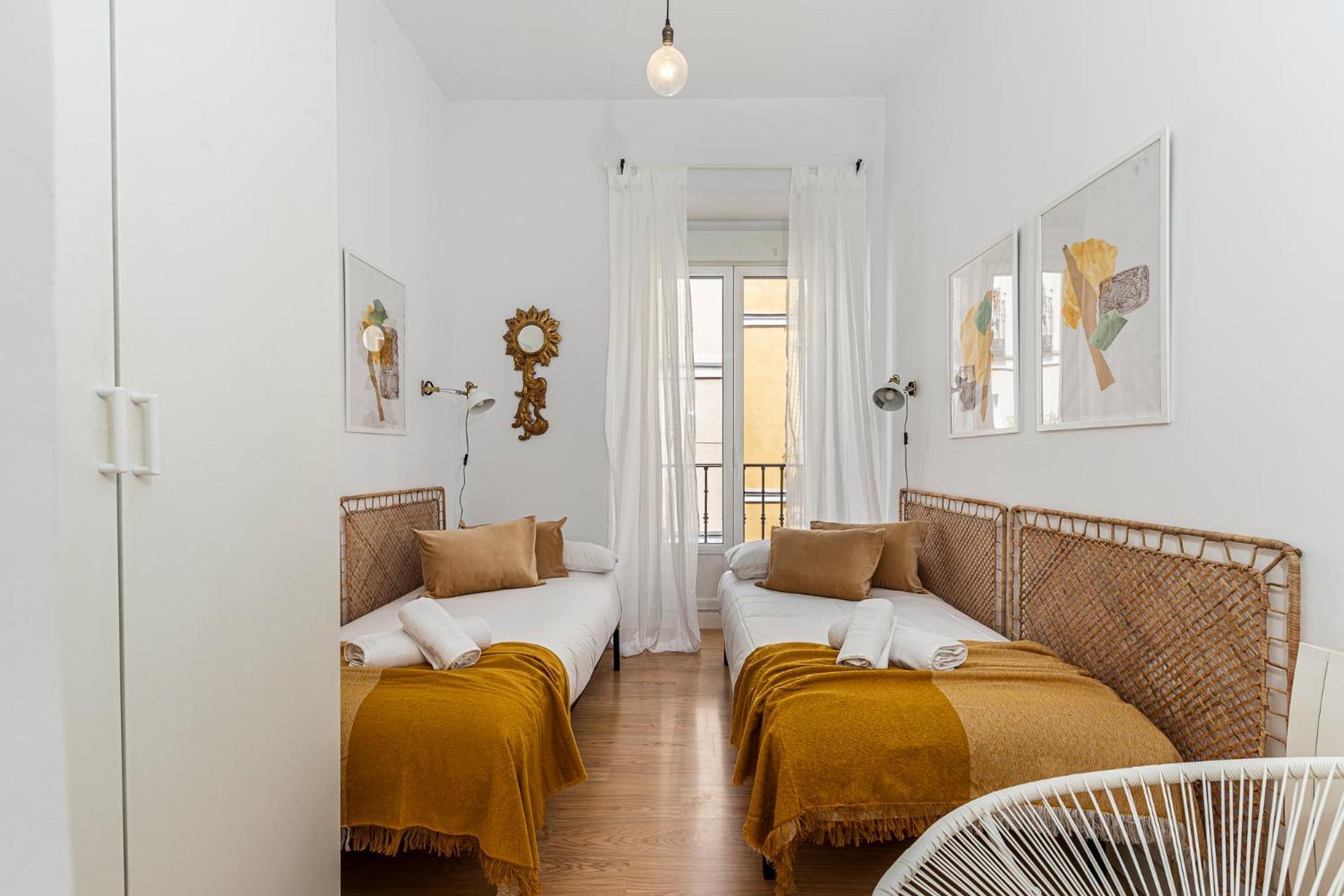 Malasana Gold By Hogar4 * Madri